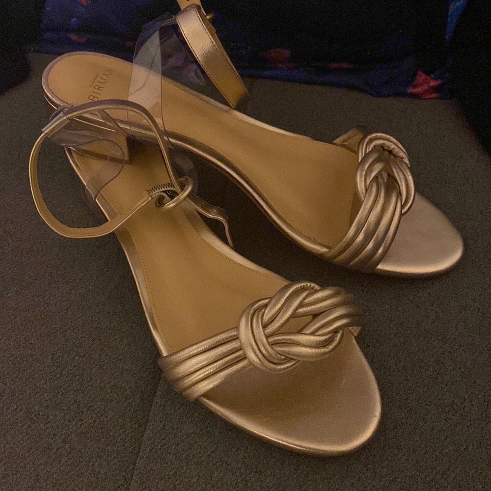 NWIT ALEXANDRE BIRMAN GOLD SANDAL 39 1/2.